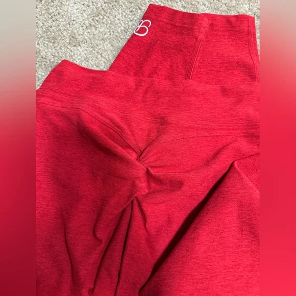 Bombshell Sportswear Red Leggings - Picture 9 of 9